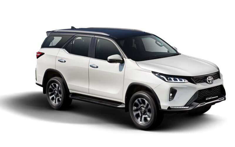 Toyota Kirloskar Motor Introduces Legender 4X4 in All New Manual Transmission (MT) Grade
