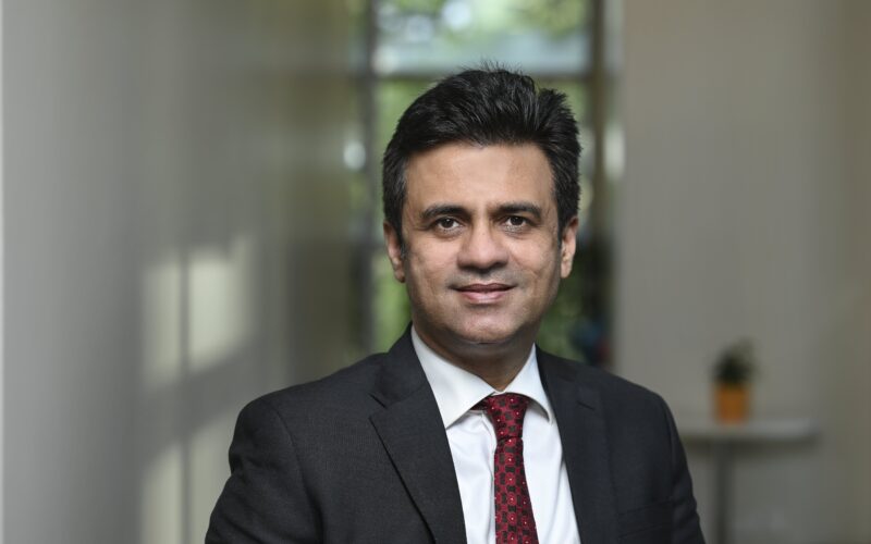 Preserve wealth and manage inflation with ICICI Pru GIFT Select