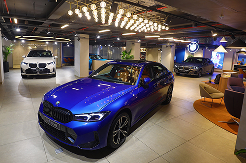 Transforming the Luxury Experience, BMW Group India expands Retail.NEXT in Delhi NCR