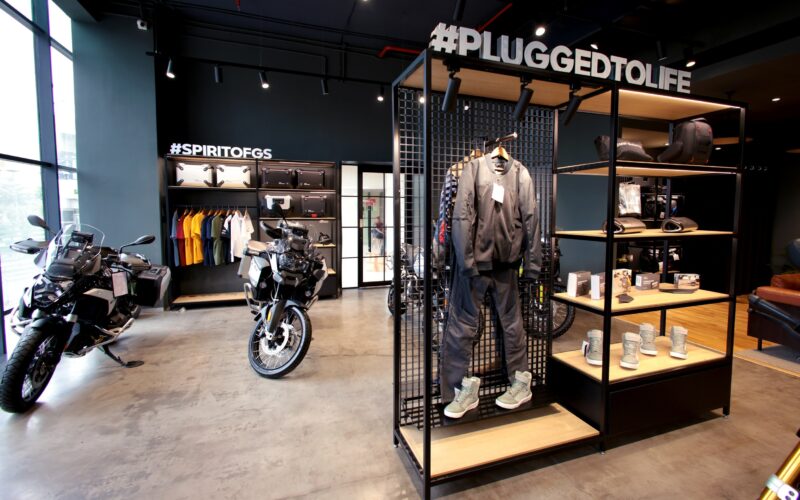 BMW Motorrad has a new address in Kolkata. OSL Motorrad inaugurates its state-of-the-art dealership in Kolkata