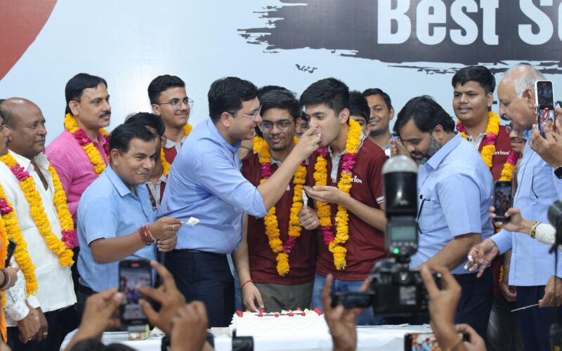 JEE Advanced 2025, 6 students of Motion Education achieved success in top 100, 23 in top 500 and 47 in top 1000