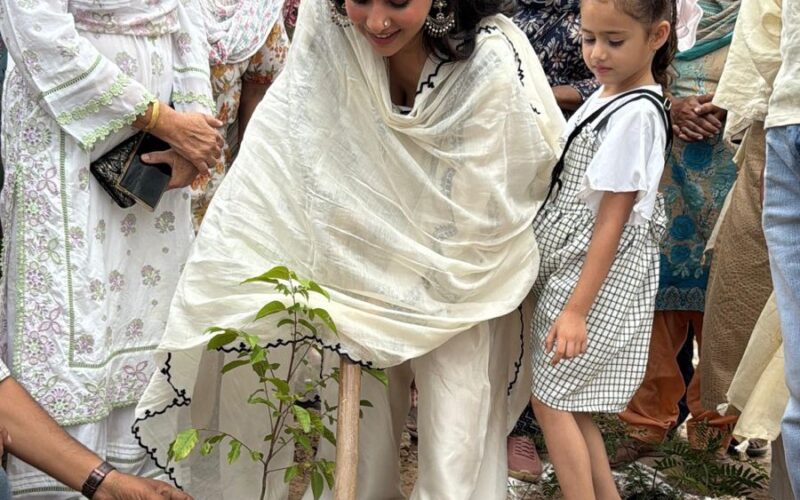 Sunanda Sharma Champions Environmental Cause, Plants 4,100 Trees in Nabipur with Roundglass Foundation