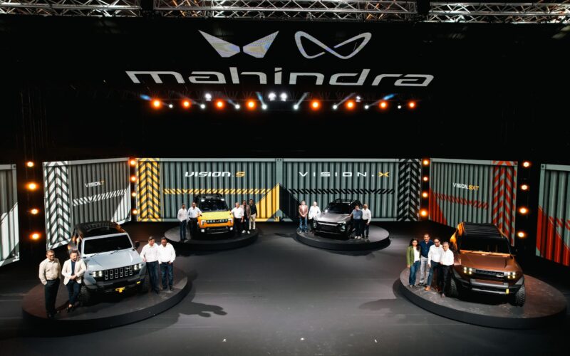 Mahindra Announces Festive Benefits on Commercial Vehicles with Savings Up to ₹1.84 Lakh