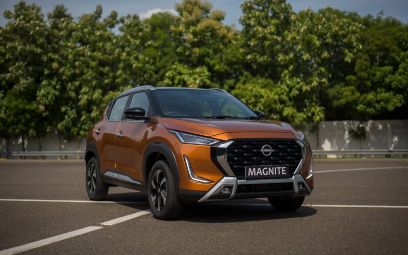 Nissan's top-end variants' prices slashed by up to Rs 1 lakh