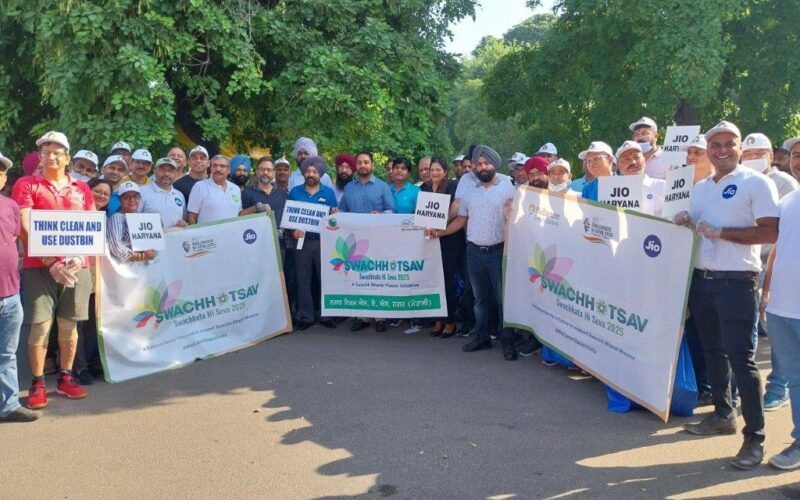 Jio employees launched a cleanliness drive across Haryana under the Swachhata Hi Seva initiative