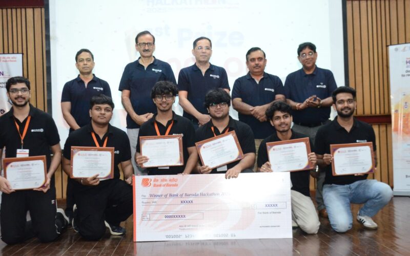 IIT Kanpur and Bank of Baroda Conclude Grand Finale of Hackathon 2025