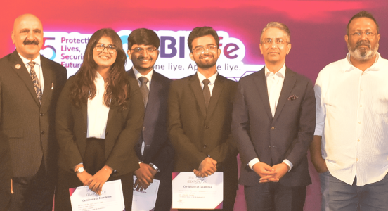 Pritish Wadhwa, Stuti Rajesh Shah, and Eshan Sharma from SPJIMR, Mumbai, bagged the ‘SBI Life’s IdeationX 2.0 National Champion’ title